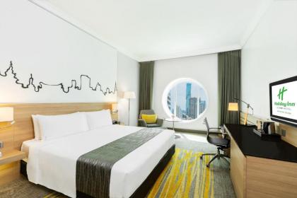 Holiday Inn Bangkok Silom - image 11