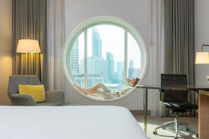 Holiday Inn Bangkok Silom - image 14