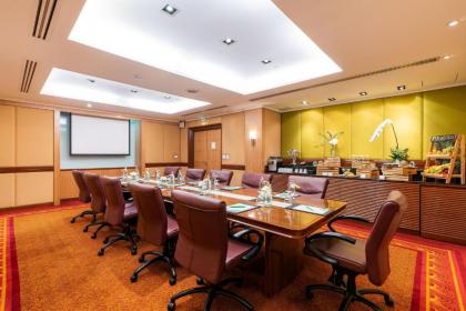 Holiday Inn Bangkok Silom - image 15