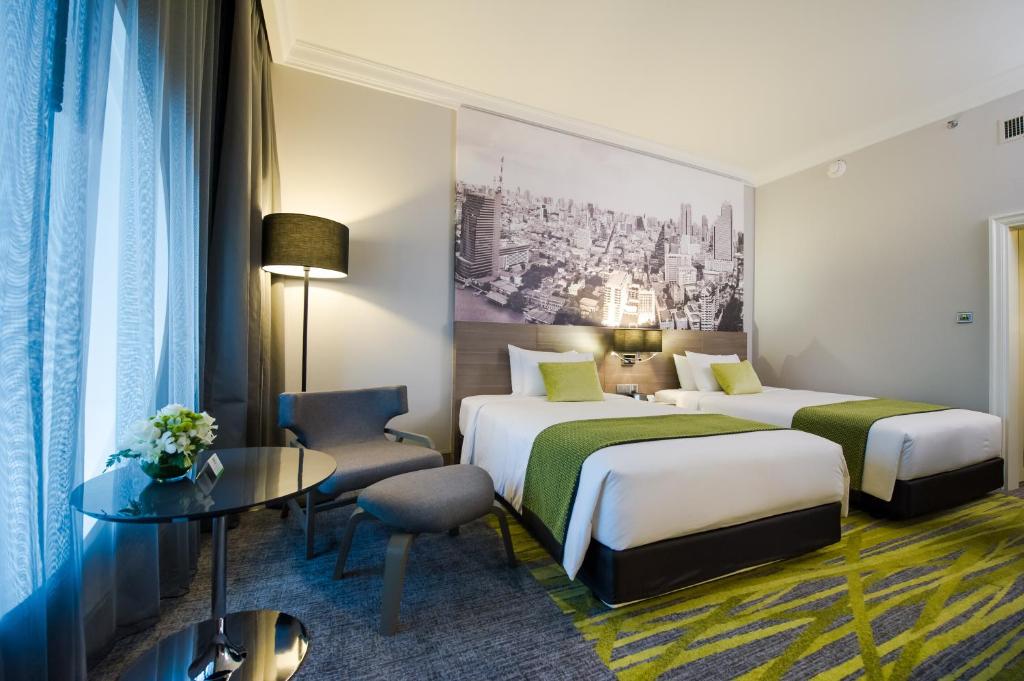 Holiday Inn Bangkok Silom - image 5