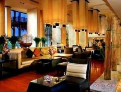 Ramada Plaza Menam Riverside - image 12