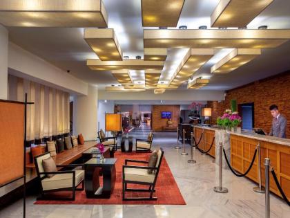 Ramada Plaza Menam Riverside - image 19