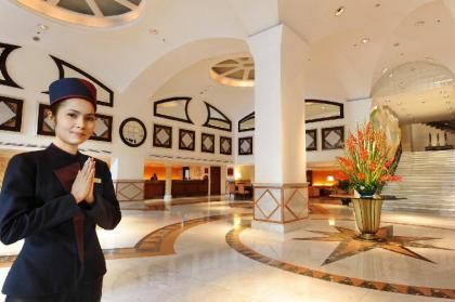 Rembrandt Hotel & Suites (SHA Plus) - image 12