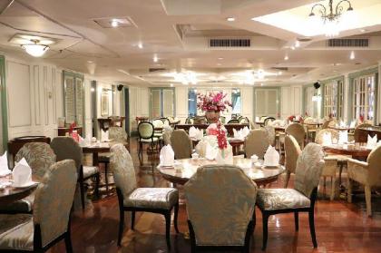 Evergreen Laurel Hotel - image 5