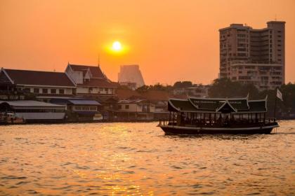 The Peninsula Bangkok - image 14