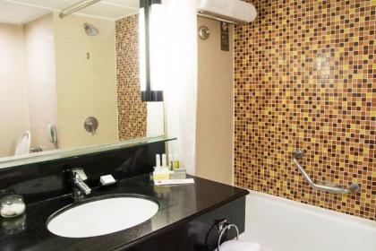 Bangkok Hotel Lotus Sukhumvit - SHA Plus - image 2