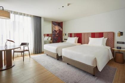 Montien Hotel Bangkok - image 11