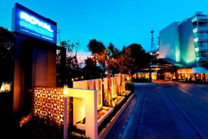 Royal Princess Larn Luang Hotel - image 10