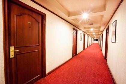 The Victory Executive Residences Bangkok - image 4