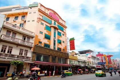 Chinatown Hotel - image 1