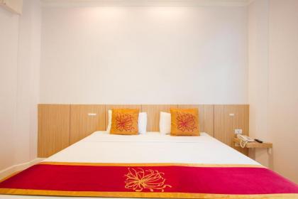 Chinatown Hotel - image 10
