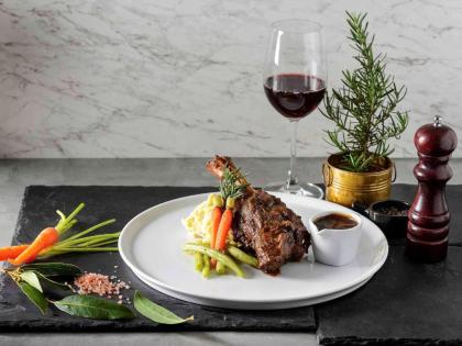 Ibis Bangkok Riverside - image 18