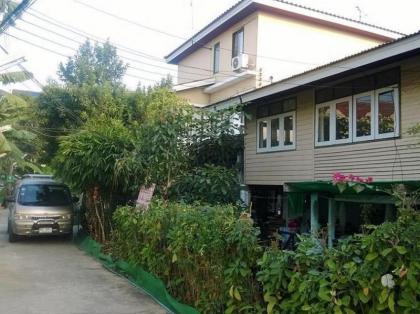 Phurahong Homestay - image 11