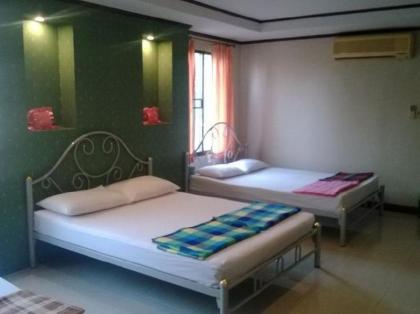 Phurahong Homestay - image 17