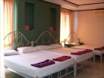 Phurahong Homestay - image 18