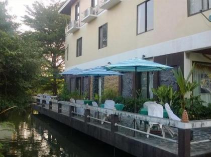 Phurahong Homestay - image 8