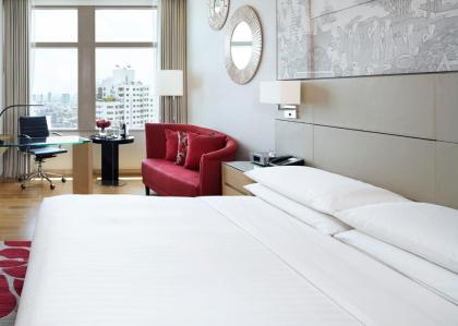 Bangkok Marriott Hotel Sukhumvit - image 11