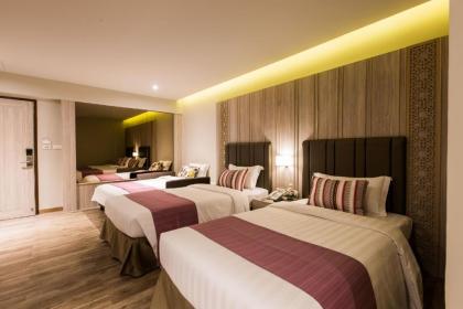 Sd Avenue Hotel - image 6