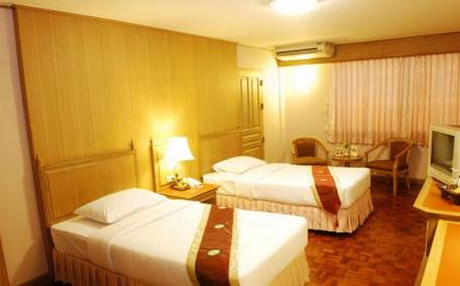 Silom Village Inn - image 20
