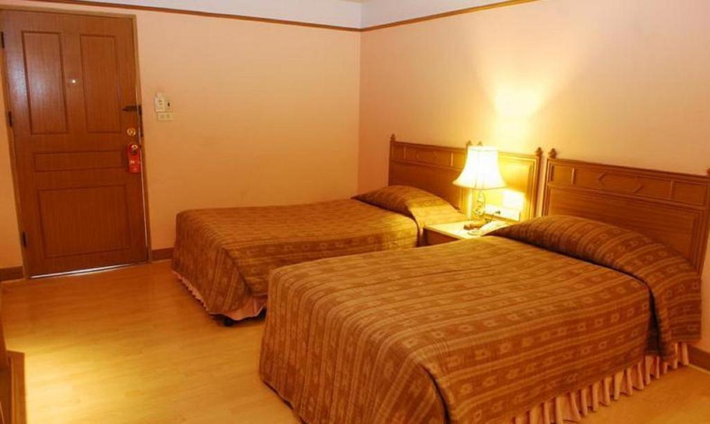 Silom Village Inn - image 5
