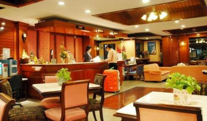 Silom Village Inn - image 7