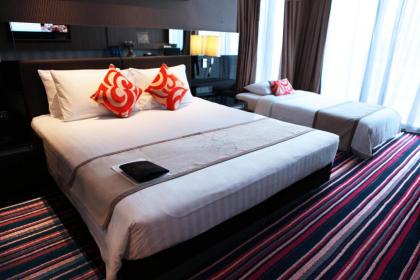 The Continent Hotel Bangkok - image 7
