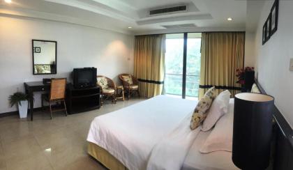 Murraya Residence - image 17