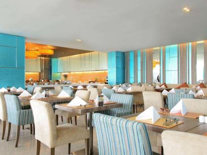 Novotel Bangkok Impact Hotel - image 8