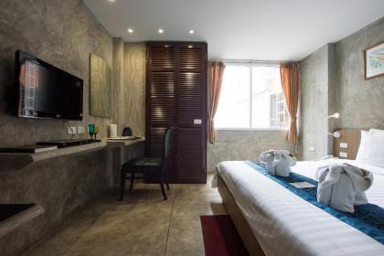 Buddy Boutique Inn - image 4