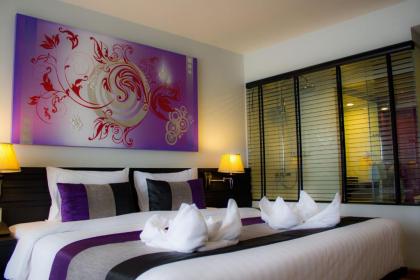 Nouvo City Hotel - image 3