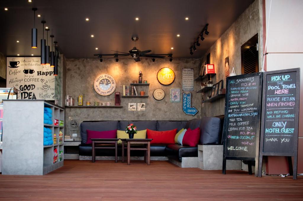 Nouvo City Hotel - image 5