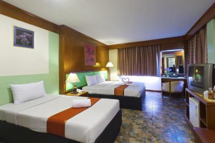 Silom Avenue Inn Hotel - image 11