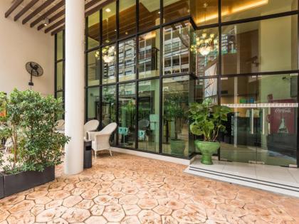 Amber Boutique Hotel Silom - image 1