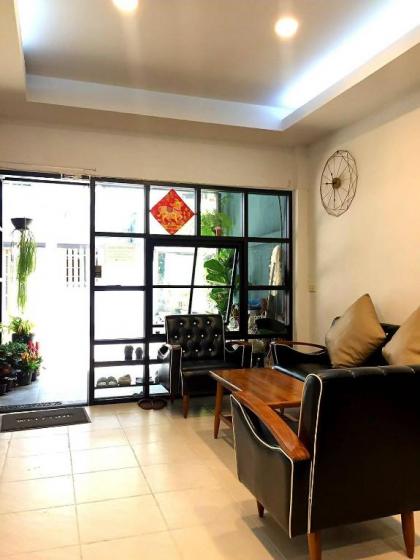 Asoke Montri Hostel - image 3