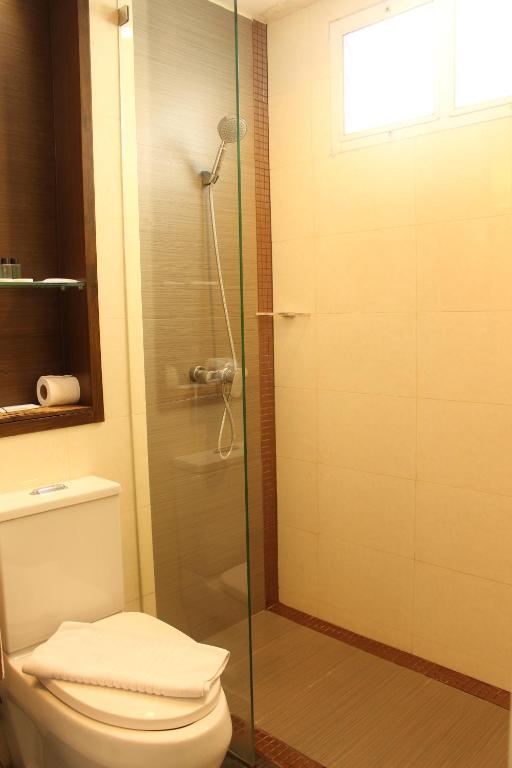 Suvarnabhumi Suite - image 3