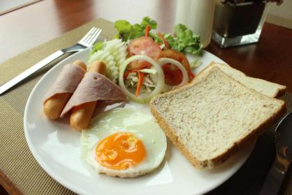 Suvarnabhumi Suite - image 9