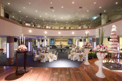 Ramada by Wyndham Bangkok Chaophya Park - image 3