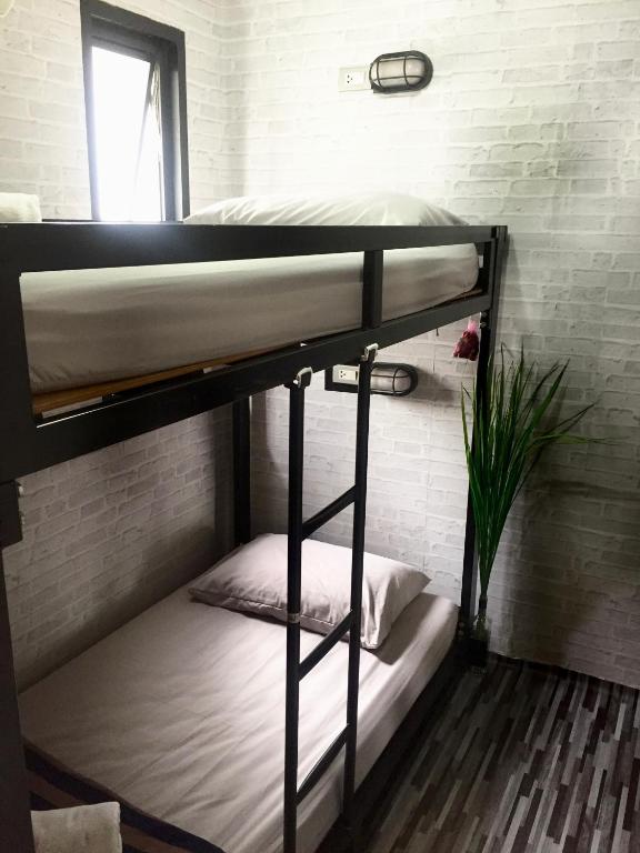Bed Bangkok Hostel - main image