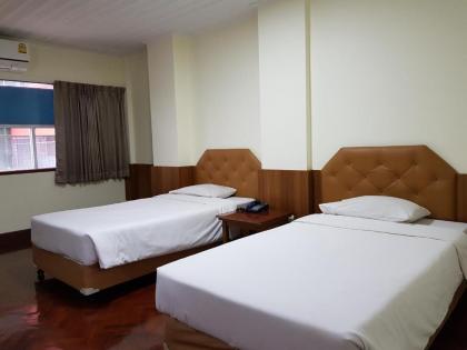 Florida Hotel Bangkok - image 14