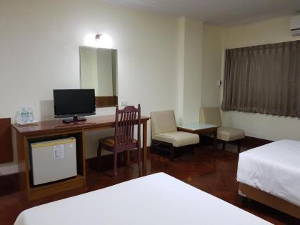 Florida Hotel Bangkok - image 5