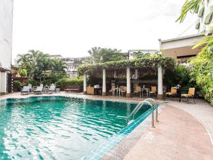 Bangkok Centre Hotel - image 13