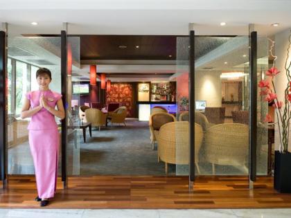 Bangkok Centre Hotel - image 18