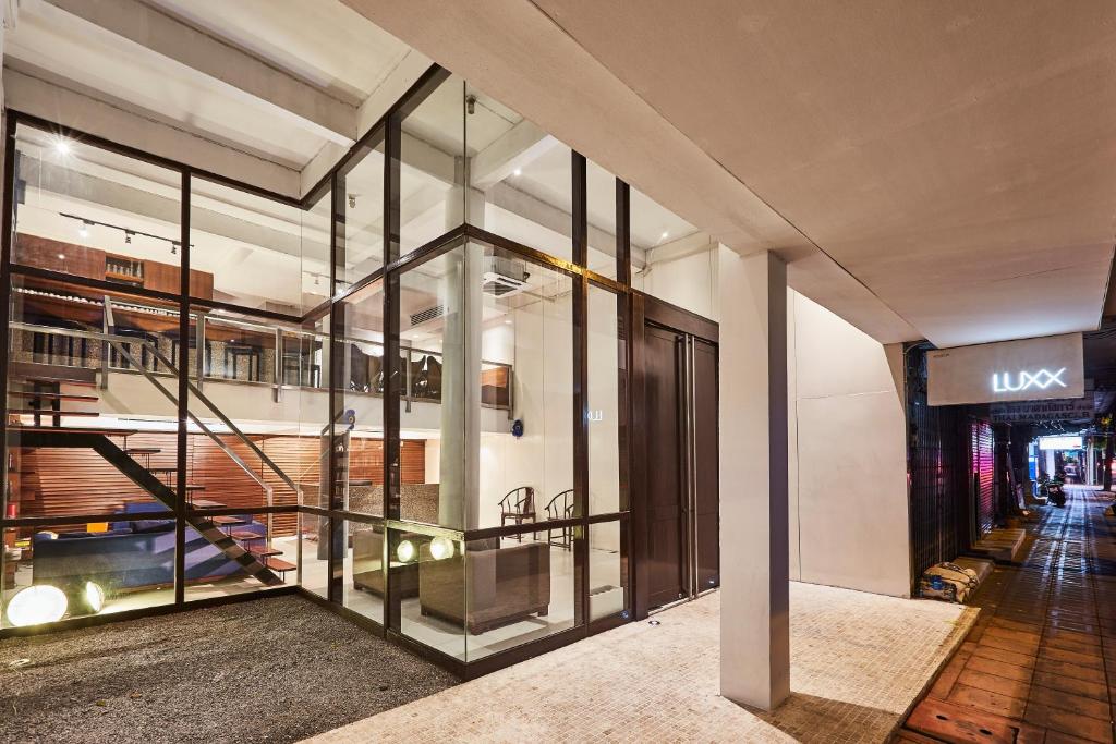 Luxx Hotel - main image