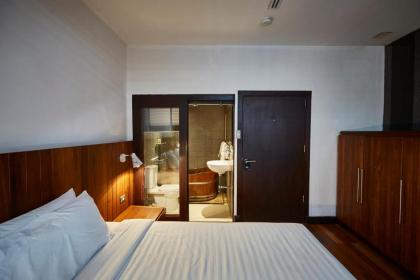 Luxx Hotel - image 12