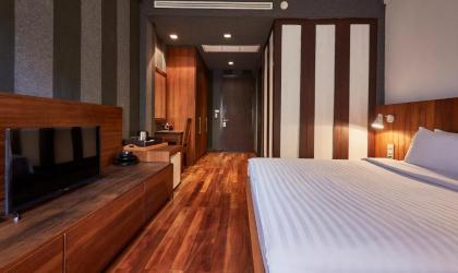 Luxx Hotel - image 19