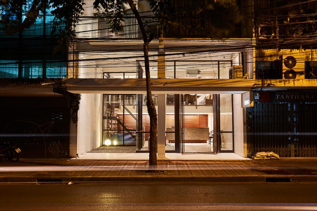 Luxx Hotel - image 2
