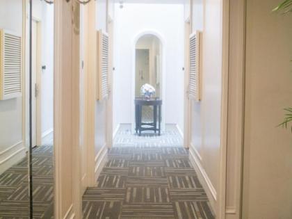 Aphrodite Inn Hotel - image 4