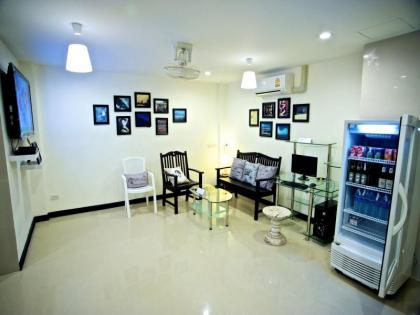 Prince House - image 15