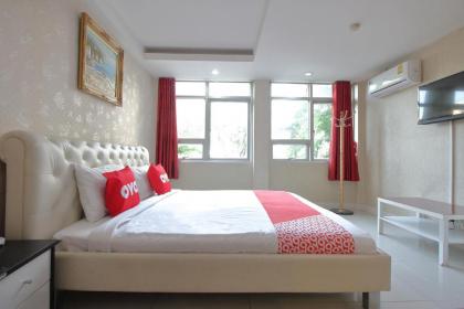 OYO 102 Diamond Residence Silom - image 20