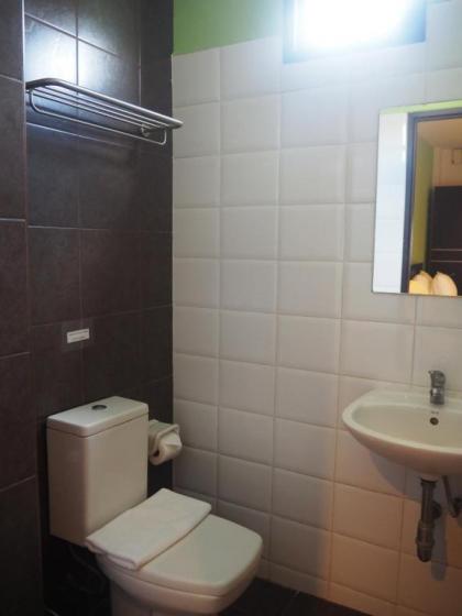 Khaosan Park Hotel - image 17
